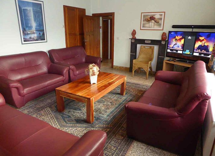 Volledig uitgeruste keuken in ARD103 vakantiehuis in Dochamps, Ardennen voor een comfortabel verblijf.