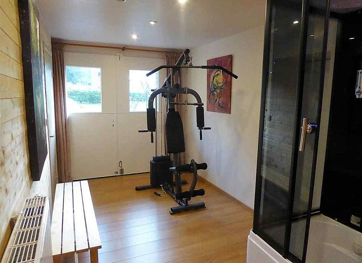 Volledig uitgeruste keuken in ARD103 vakantiehuis in Dochamps, Ardennen voor een comfortabel verblijf.