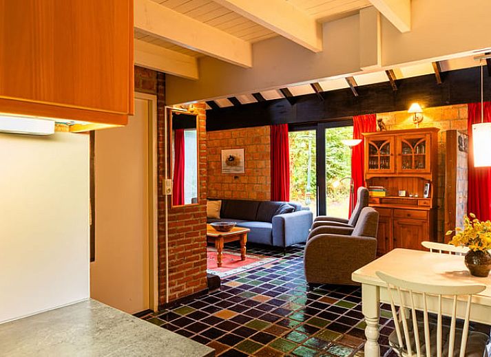 Geniet van de serene tuinomgeving bij Huisje in Izier, een vakantiehuis in de Ardennen, Luxemburg, Belgie.