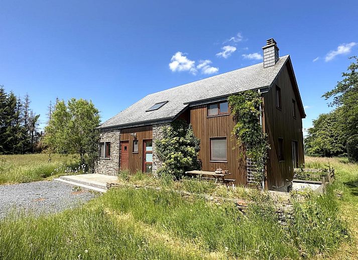 Vacation home Wilogne in Houffalize, Ardennes, surrounded by green nature and rustic charm.