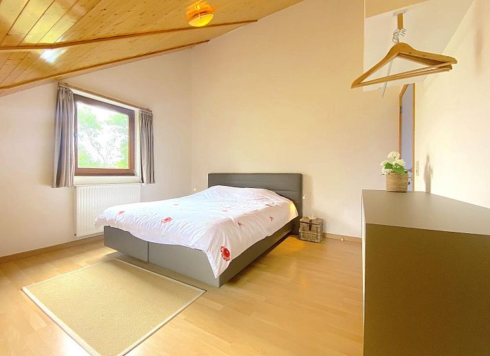 Bright and spacious interior of Holiday Home Wilogne in Houffalize, ideal for relaxation.