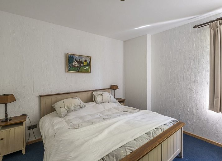 Huis Cielle, Ardennen, met groene tuin en prachtig uitzicht op de natuur.