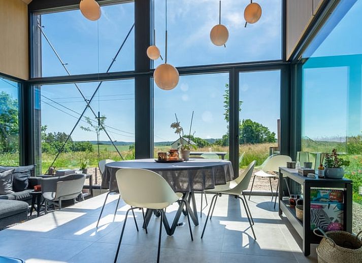 Cottage in Warempage, Ferienhaus in den Ardennen, Luxemburg, Belgien in gruener Umgebung mit schoener Landschaft.