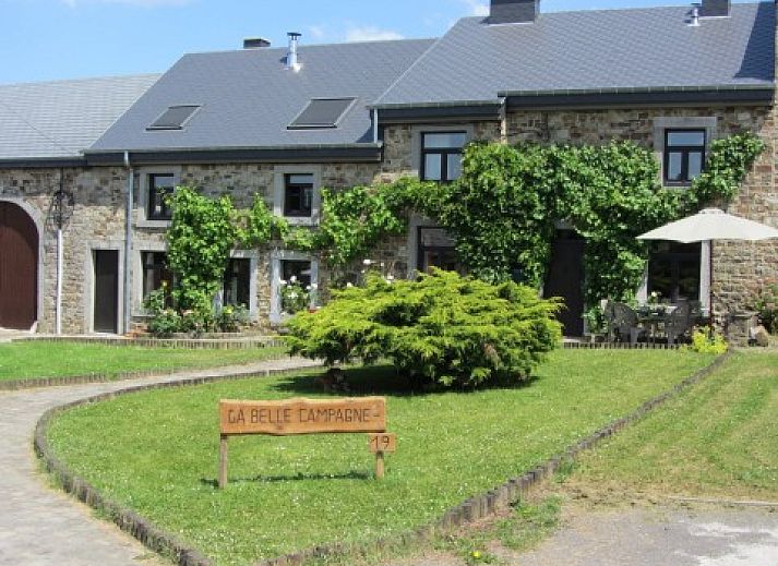 Belle Campagne vakantiehuis met zwembad in Erezee, Ardennen, Belgie, ideaal voor ontspanning.