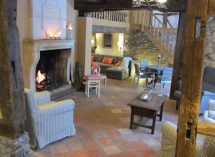 Charmante entree van Belle Campagne, vakantiehuis in Erezee, Ardennen, Belgie, omgeven door natuur.