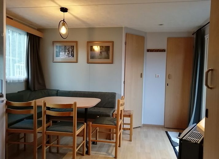 Quiet location of mobile home with 3 bedrooms in Erezee, Ardennes, surrounded by greenery.