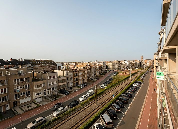 Slaapkamer in Appartement Richard I met stadszicht, gelegen in Blankenberge aan de Belgische kust, biedt comfort en moderniteit.