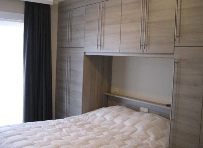 Buitenkant van Residentie Beach appartementengebouw in Blankenberge, Belgische kust, Belgie.