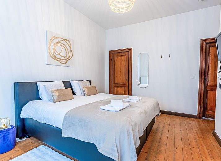 Stijlvolle badkamer in Vakantiehuis Notre Refuge, Blankenberge. Geniet van moderne voorzieningen aan de Belgische kust in uw Belle Epoque Escape.