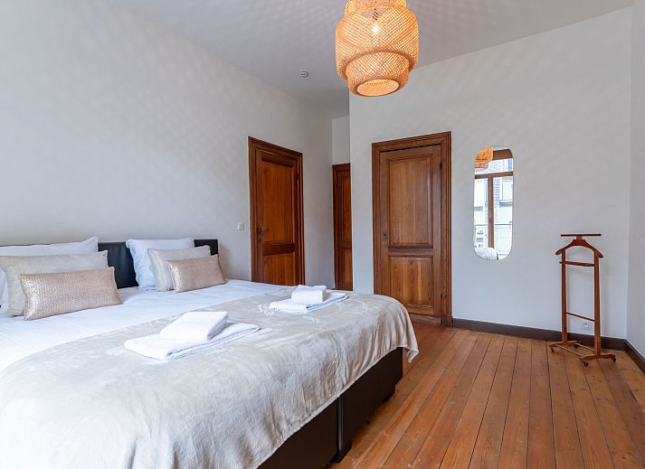 Stijlvolle badkamer in Vakantiehuis Notre Refuge, Blankenberge. Geniet van moderne voorzieningen aan de Belgische kust in uw Belle Epoque Escape.