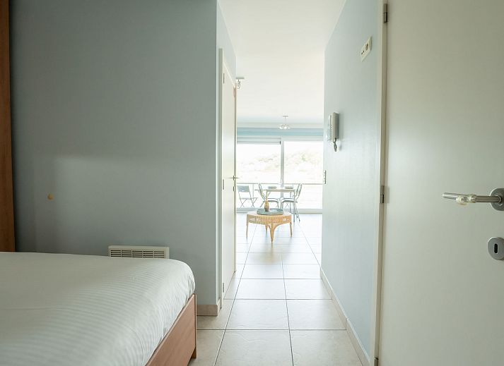 Stylish living room of Apartment Lautrec in Bredene, Belgian coast, with comfortable seating area and modern furnishings.