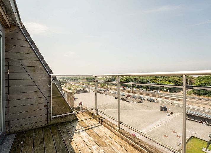 Bright and comfortable bedroom in Apartment Queen Mary, Bredene, Belgian coast, ideal for a relaxing stay.