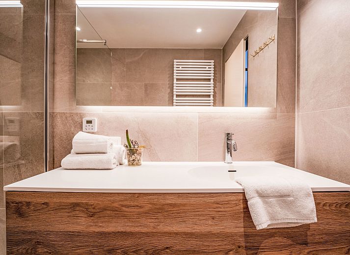 Attractive bedroom in Apartment 103, Bredene with coastal view painting, Belgian coast, ideal vacation accommodation.