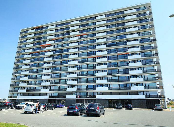 Modern kitchen in Apartment Residence Calista 213, Bredene, Belgian coast, ideal for a comfortable stay by the sea.