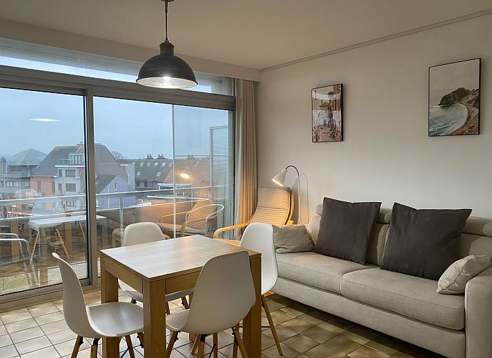 Enjoy the view from the terrace of Apartment Ochtendstemming in Bredene on the Belgian coast, perfect for a relaxing stay.