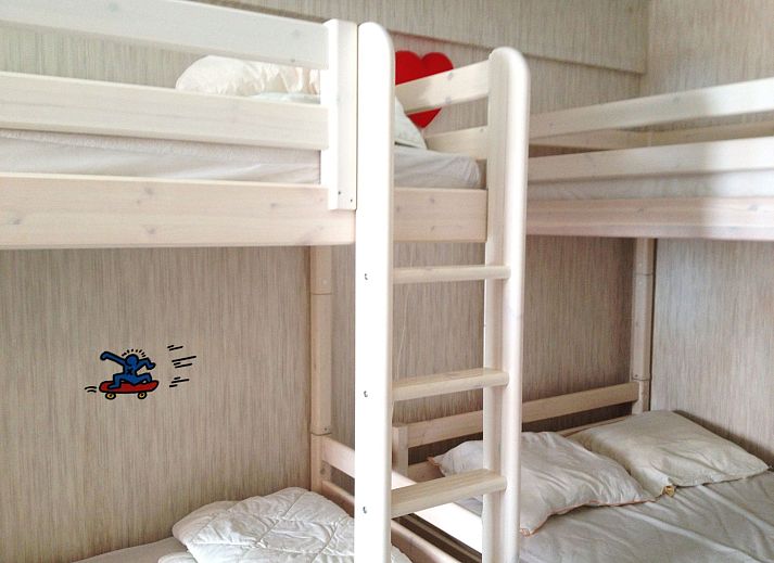 Enjoy the beach at Appartement Wohnung 'Wie zu Hause' in Middelkerke, Belgian coast, ideal for a relaxing vacation by the sea.