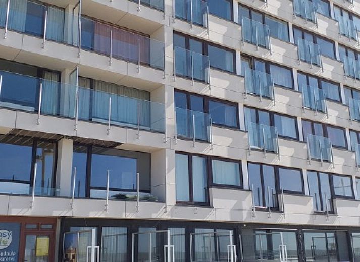 Guest house 1110815 - Apartment Belgian Coast - Appartement met frontaal zeezicht te Middelkerke 4p