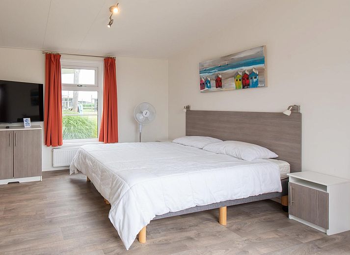 Comfort Lodge in Westende, Belgische kust: gezellige vakantieaccommodatie met veranda, perfect voor hondenliefhebbers, voorzien van airco.