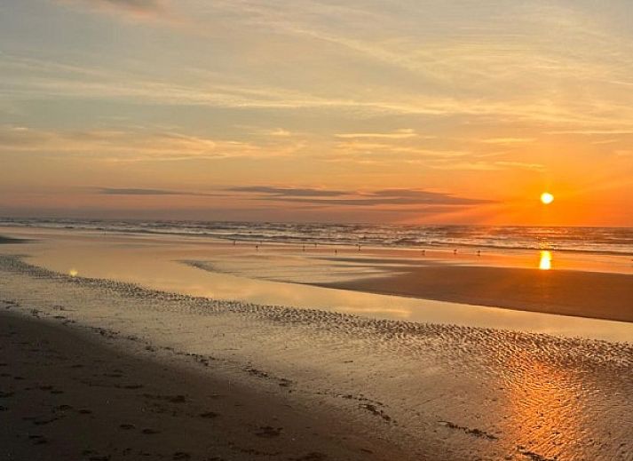 Ontspan in de luxe jacuzzi van Villa Z' Evita, vakantiehuis aan de Belgische kust in Nieuwpoort.