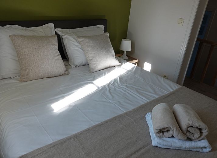 Geraeumiges Wohnzimmer in der Villa 't mezennestje, Ferienhaus in Oostduinkerke, ideal fuer Entspannung an der belgischen Kueste.