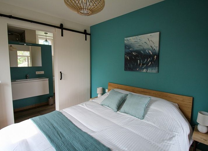 Terrasse der Duinvilla amuZee in Oostduinkerke mit Blick auf die Duenen, ideal fuer ein Naturdinner an der belgischen Kueste.