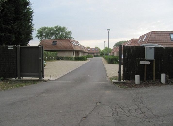 Genieen Sie die sonnige Terrasse des Ferienhauses PAPAVER - LD 384744 in Adinkerke, De Panne an der belgischen Kste.