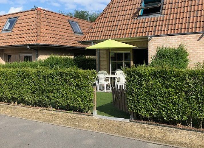 Genieen Sie die sonnige Terrasse des Ferienhauses PAPAVER - LD 384744 in Adinkerke, De Panne an der belgischen Kste.