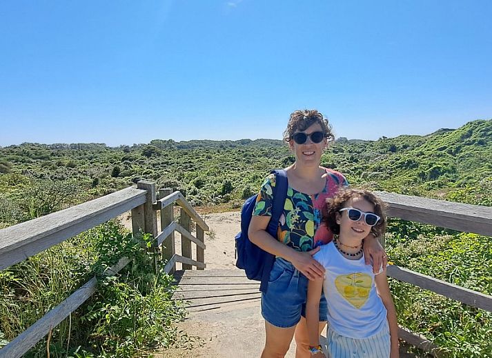 Beeindruckende Fassade der Duinvilla Aljapi, ein Ferienhaus fuer 4 bis 8 Personen in De Panne, belgische Kueste.