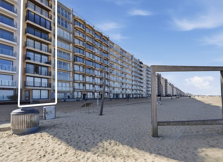 Stilvoller Essbereich in der geliebten De Panne Wohnung mit klaren Linien und minimalistischem Design in De Panne.