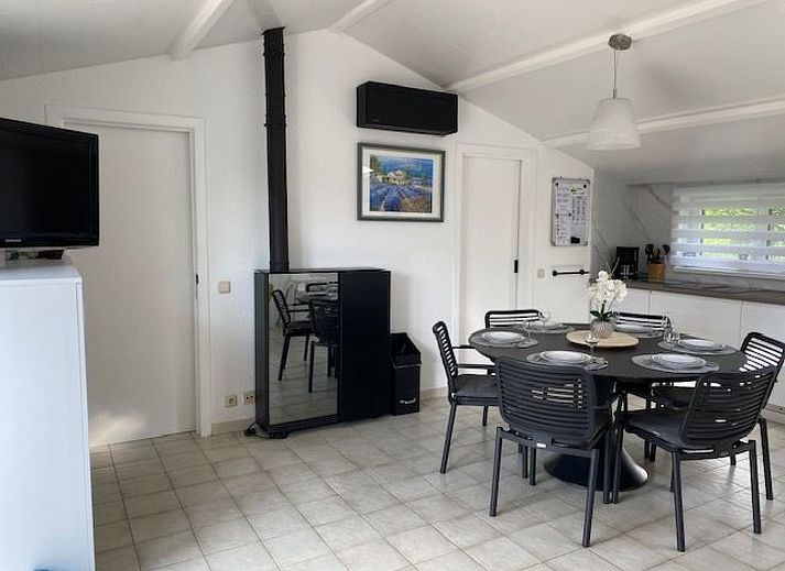 Geniessen Sie die Sonne auf der Terrasse des Ferienhauses Jonathan Livingston Moewe Ferienhaus in De Panne an der belgischen Kueste.