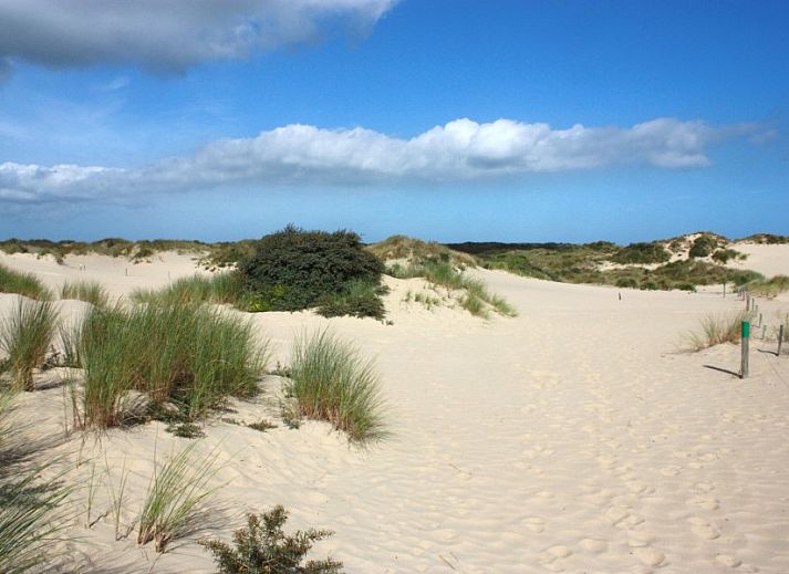 Geraeumige Kueche und Esszimmer im Ferienhaus Duinendaele 272, Adinkerke, De Panne, belgische Kueste.
