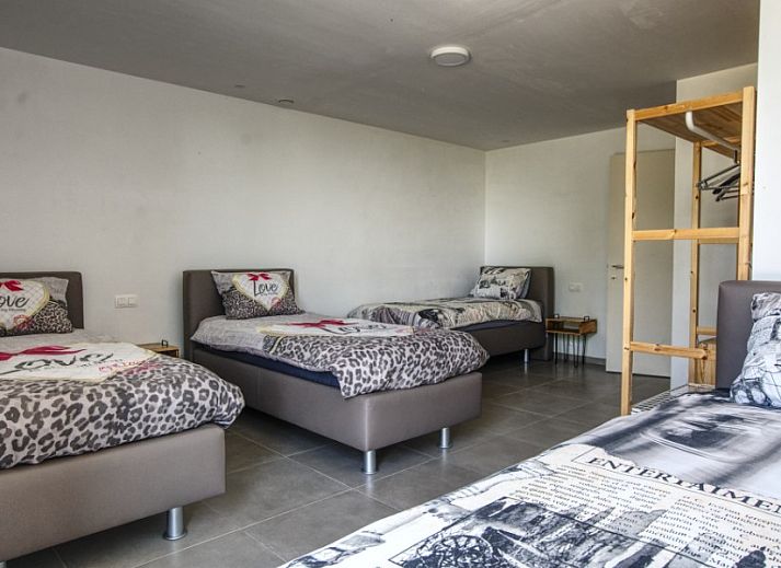 Speeltuin bij 't Moerenzicht vakantiehuis in Westhoek, West-Vlaanderen, ideaal voor gezinnen.