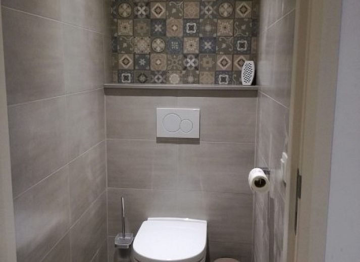 Avondzicht op 't Moerenzicht vakantiehuis en speeltuin in Westhoek, West-Vlaanderen.