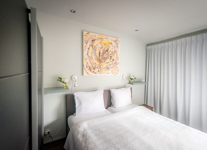 Access road to B & B YACA, a serene bed and breakfast in De Haan, Belgian coast.