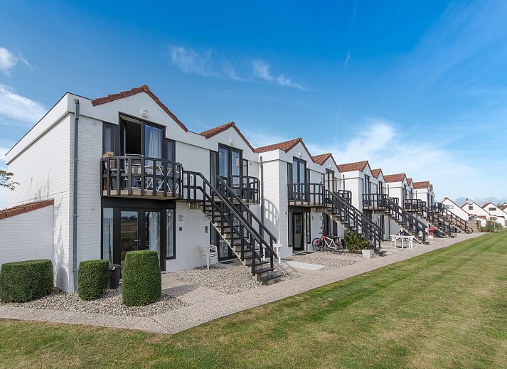 Guest house 114036 - Apartment Belgian Coast - Appartement Sirius with parking and shared pool