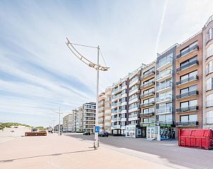 Aan de Dijk viertes Ferienhaus in Koksijde, Westflandern, mit Blick auf die Strandpromenade und die Dnen. Ideale Lage fr Strandliebhaber.