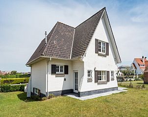 LaCte vakantiehuis in Sint-Idesbald, West-Vlaanderen, Belgi, met charmante architectuur en ruime tuin voor een ontspannen verblijf.