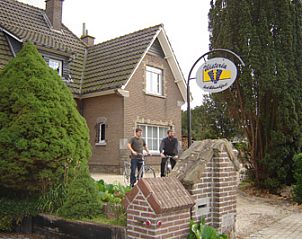 Guest house 030701 - Bed and Breakfast Flemish Brabant - Gastenverblijf Wisteria