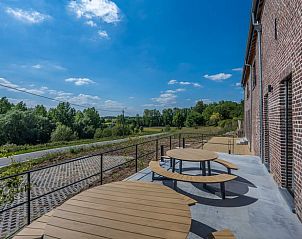 Geniet van het panoramische uitzicht vanaf het terras van Vakantiehuis in Sint-Laureins-Berchem, Vlaams-Brabant, Belgi.
