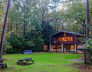 Guest house 048007 - Holiday property Antwerp - Huisje in Wechelderzande