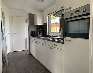 Guest house 053008 - Holiday property Limburg - Vakantiehuis Chalet 11 - Bergzicht Teuven