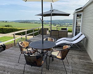 Guest house 053008 - Holiday property Limburg - Vakantiehuis Chalet 11 - Bergzicht Teuven