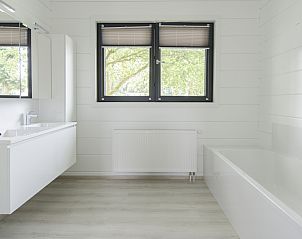 Guest house 054716 - Bungalow Limburg - Mooi Zutendaal | 10-persoons villa | 10CE