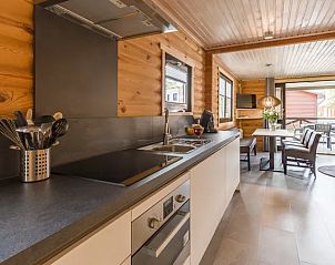 Verblijf 054746 - Bungalow Limburg - Mooi Zutendaal | 4-6-persoons chalet | 4-6B1