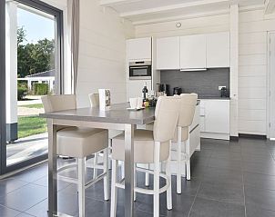 Verblijf 054749 - Bungalow Limburg - Mooi Zutendaal | 4-persoons wellnessvilla | 4L