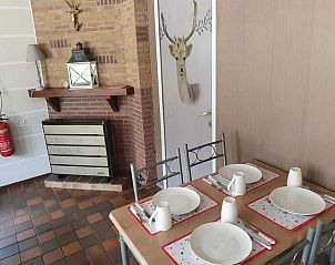 Guest house 055406 - Chalet Limburg - Het Hertenbos
