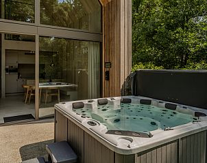 Verblijf 058812 - Vakantiewoning Limburg - Lodge met Jacuzzi