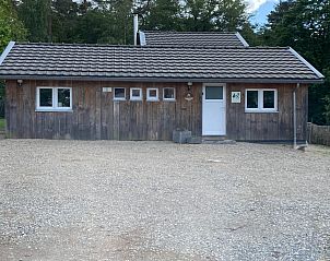 Le coeur du brme vakantiehuis in Herbiester, Ardennen, Belgi. Charmante houten gevel omringd door natuur en rust.