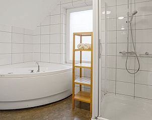 Verblijf 070615 - Bungalow Henegouwen - Village l'Eau d'Heure | 8-persoons bungalow | 8L