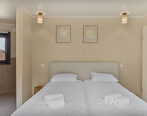 Unterkunft 0735602 - Bungalow Hennegau - 6-persoons The Leaf | 6B1